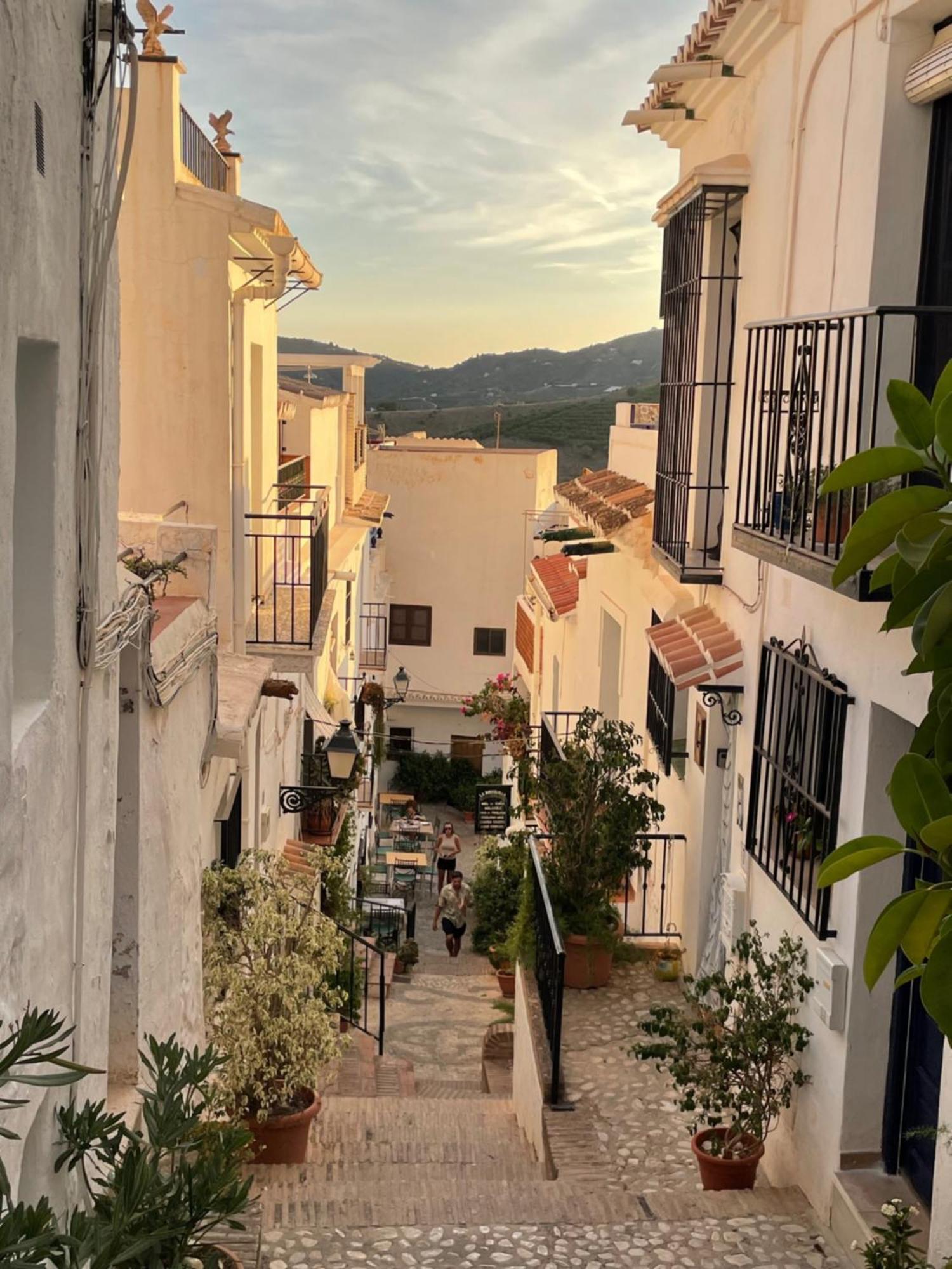 Los Nidos Apartments, Frigiliana Luaran gambar